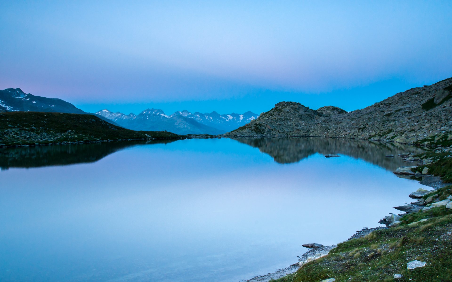 lac luther alpes suisses lac montagnes