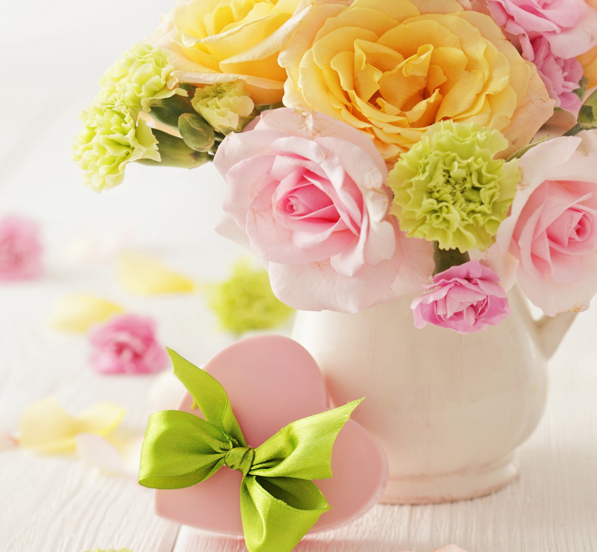 love flowers roses delicate pastel vase bouquet delicate heart