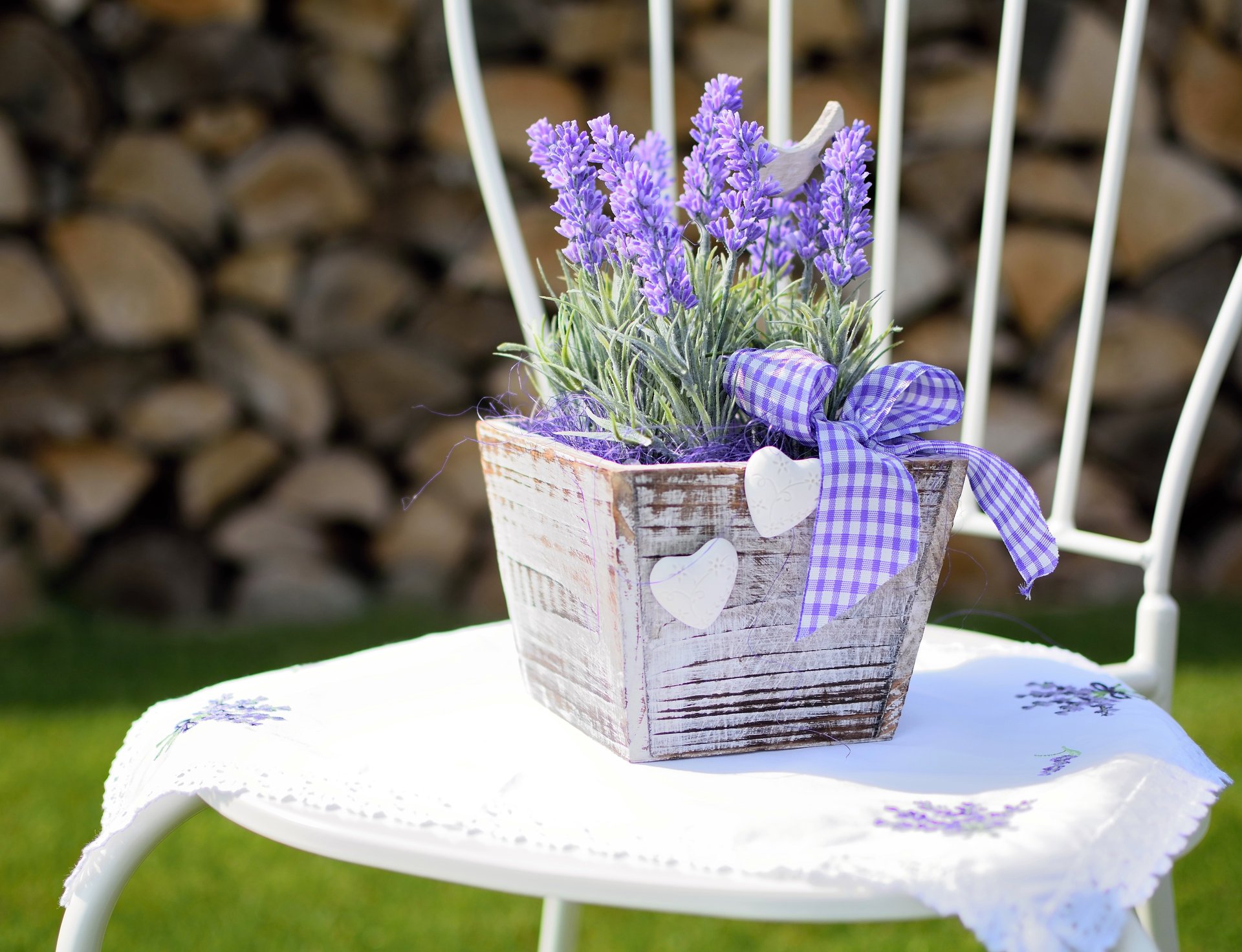 chair flower lavender heart belt bow