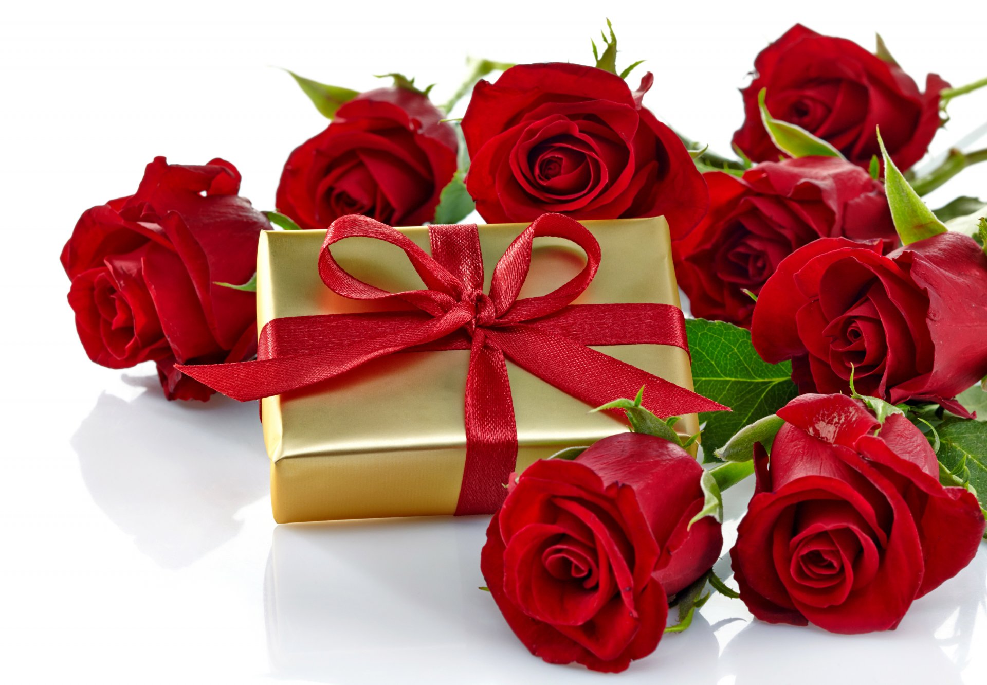 liebe romantisch rosen rot geschenk blumen box bogen