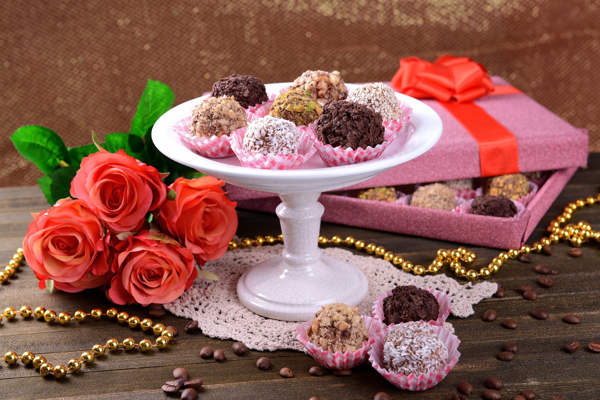 fiori caramelle cioccolato rose regalo