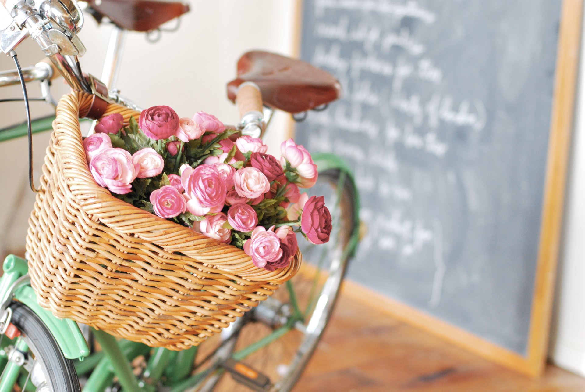 bike shopping flower board letter