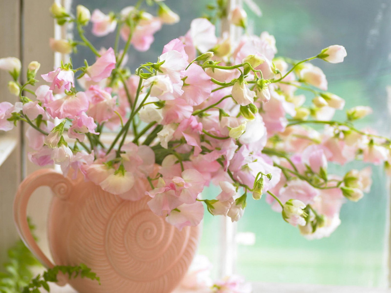 pink bouquet flower window vase