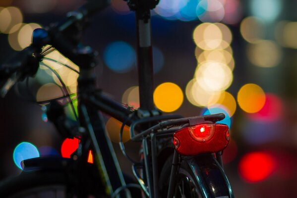 Bicicleta por la noche