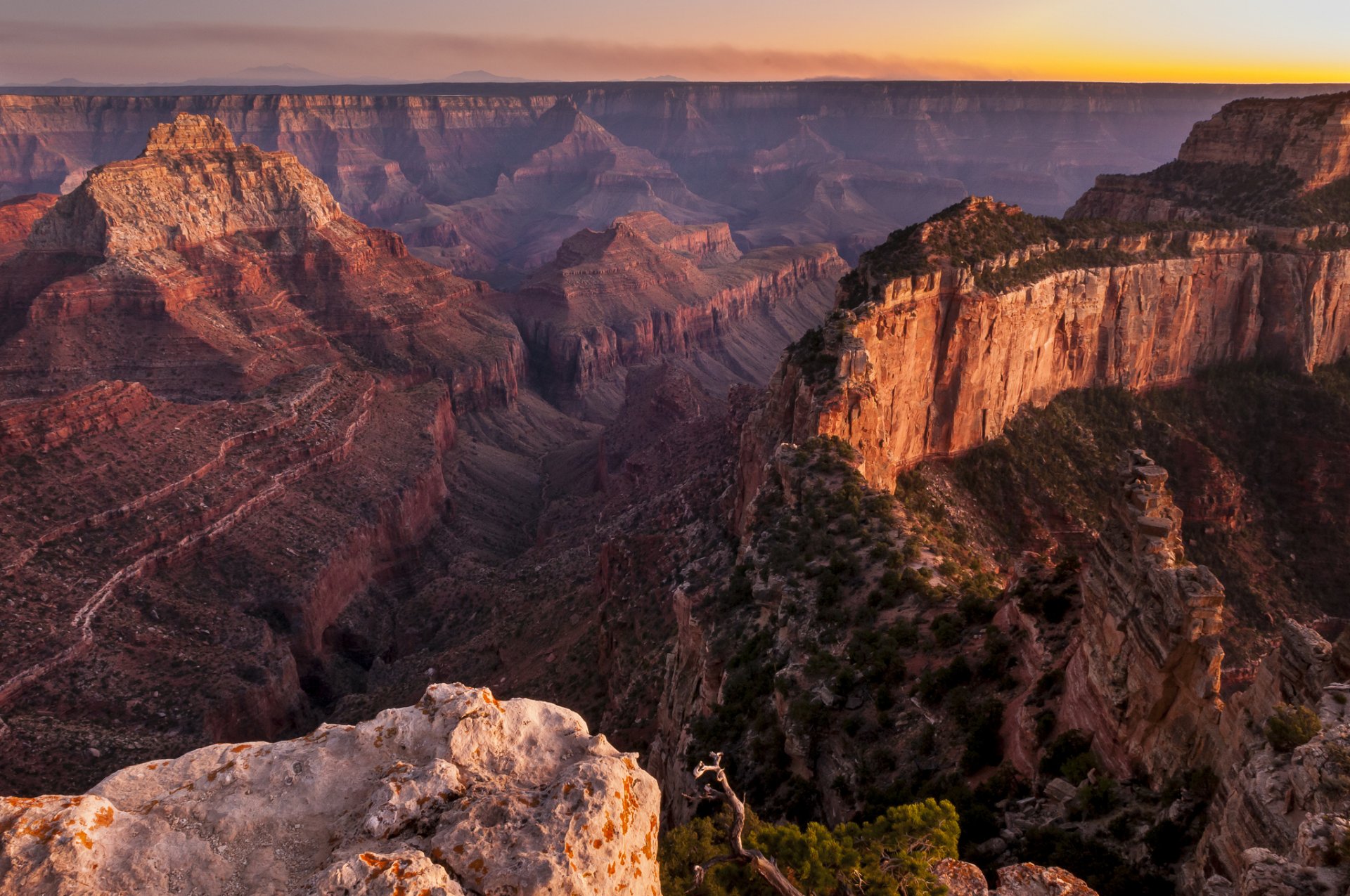 canyon rocce vista dall alto tramonto