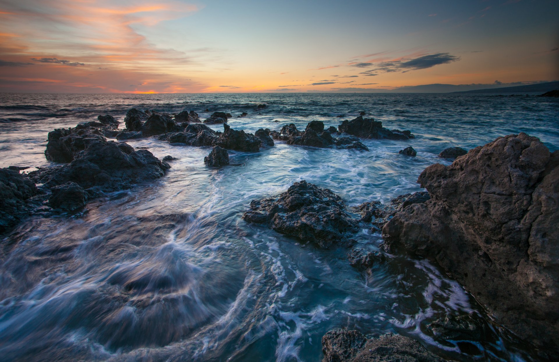 hawaii mar piedras puesta de sol © benjamin torode