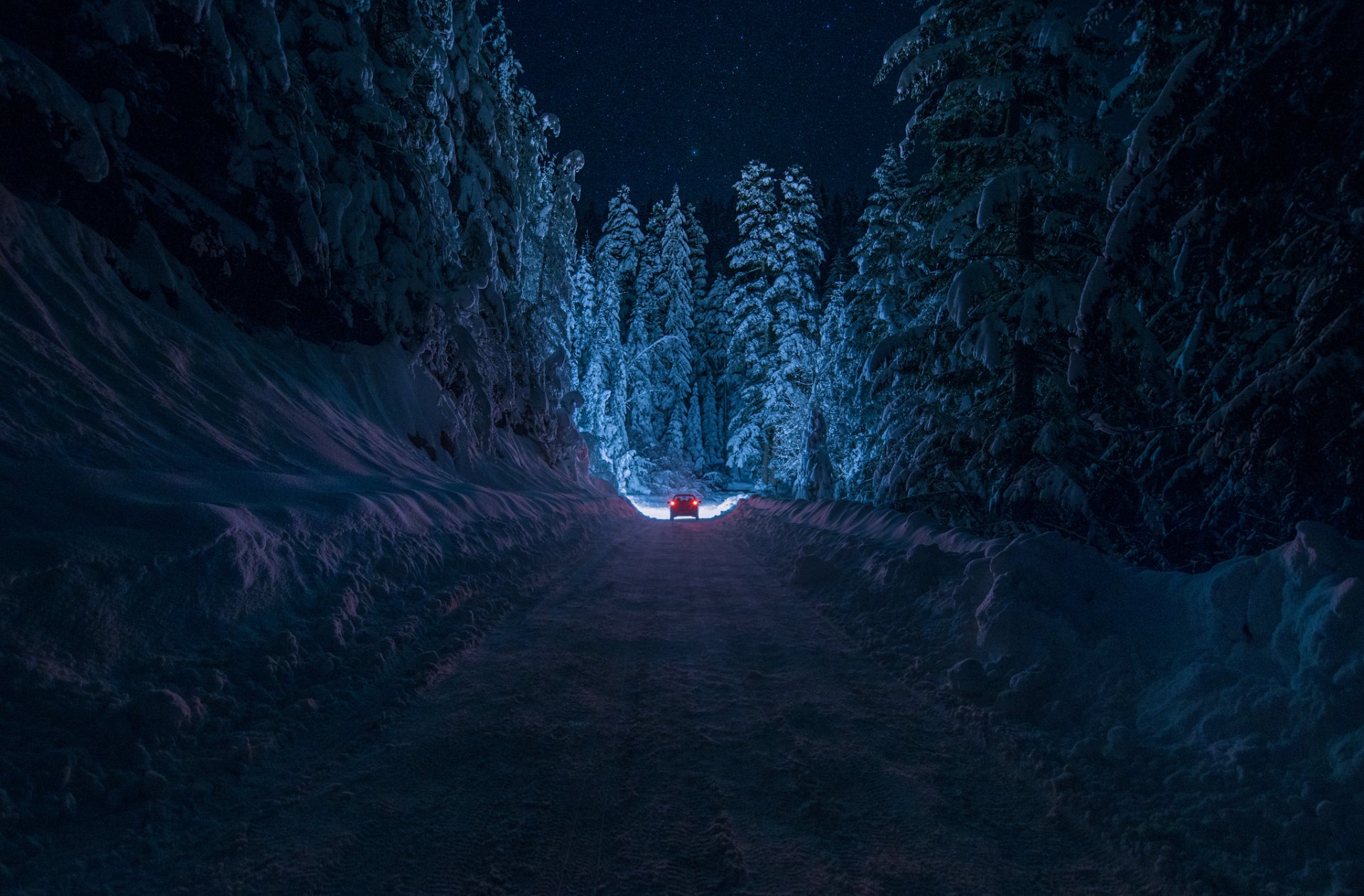 bulgaria kyustendil inverno strada neve foresta notte auto luce cielo stelle da inhiu