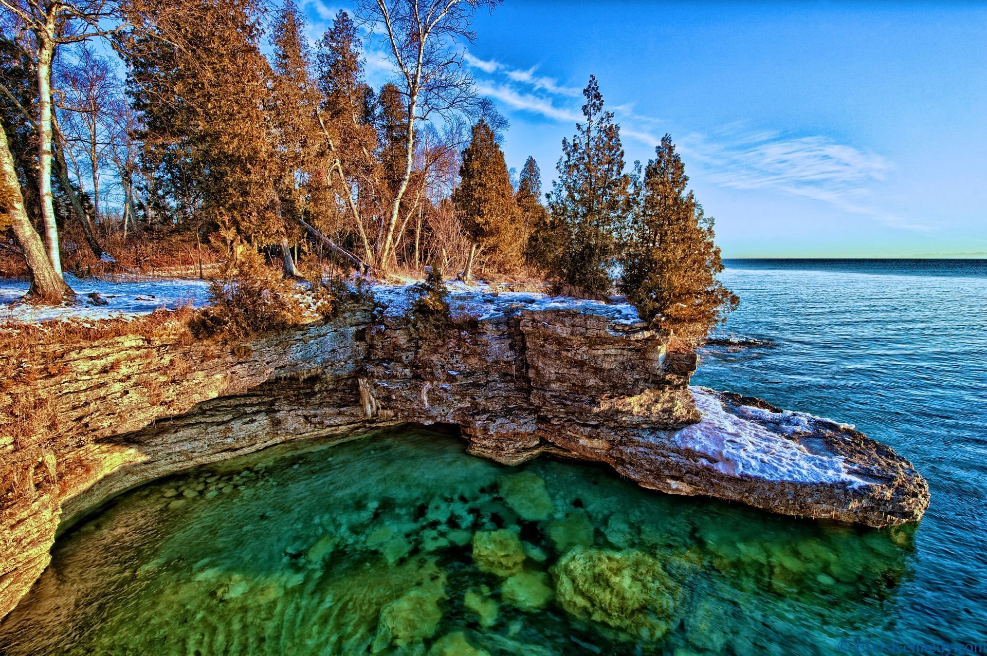 lac michigan rochers arbres rivage