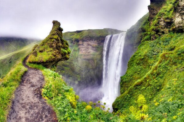 The waterfall is definitely pleasing to the eye