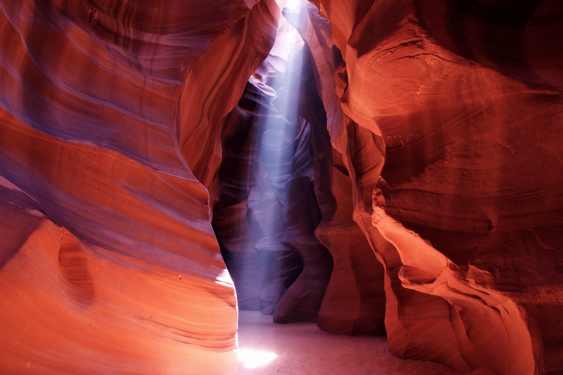 nature antilope canyon canyon grotte roches texture lumière