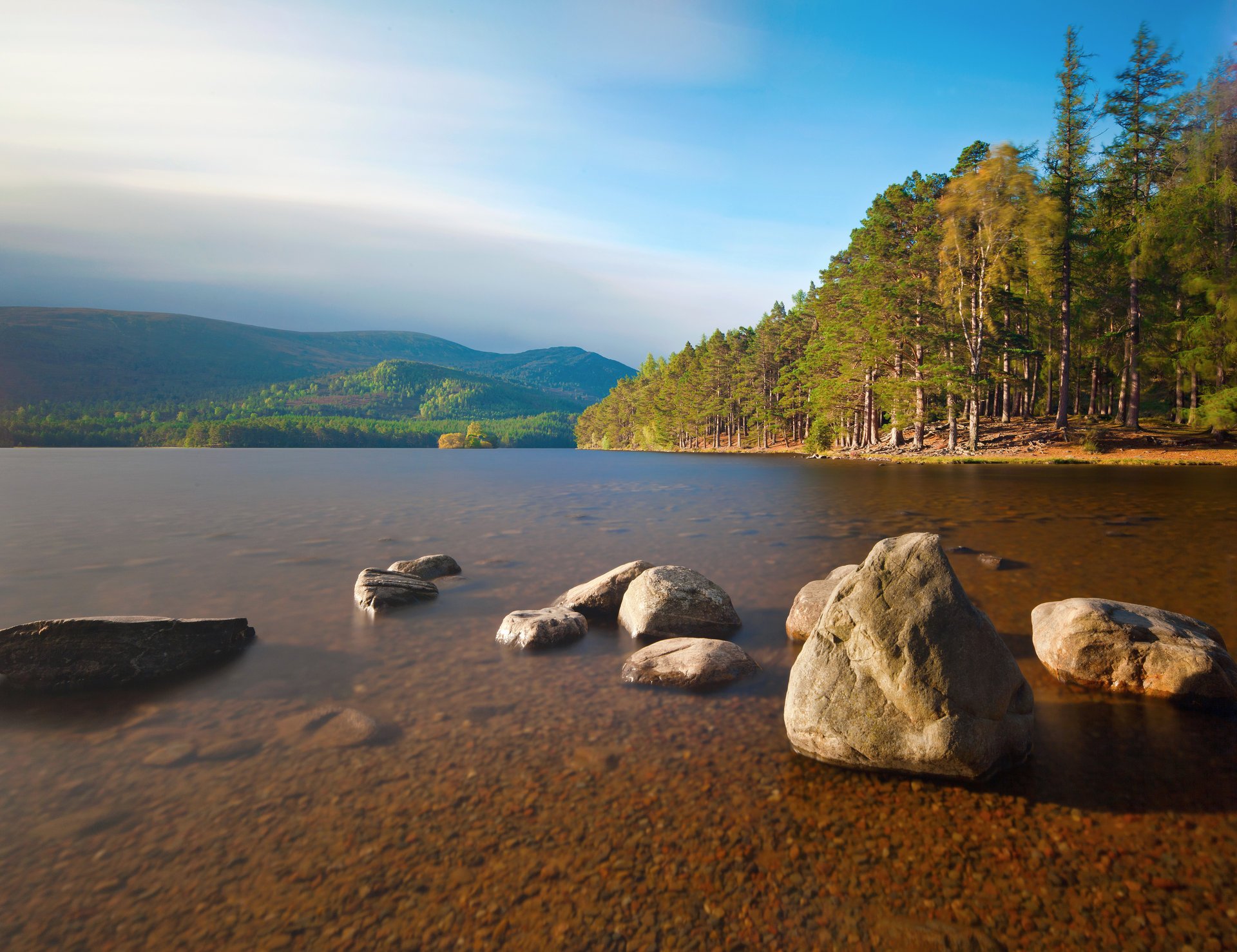 natura fiume superficie pietre autunno