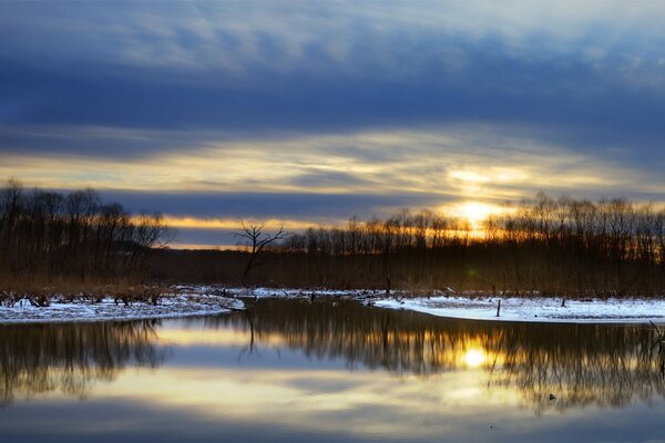 Schnee Winter blauer Himmel