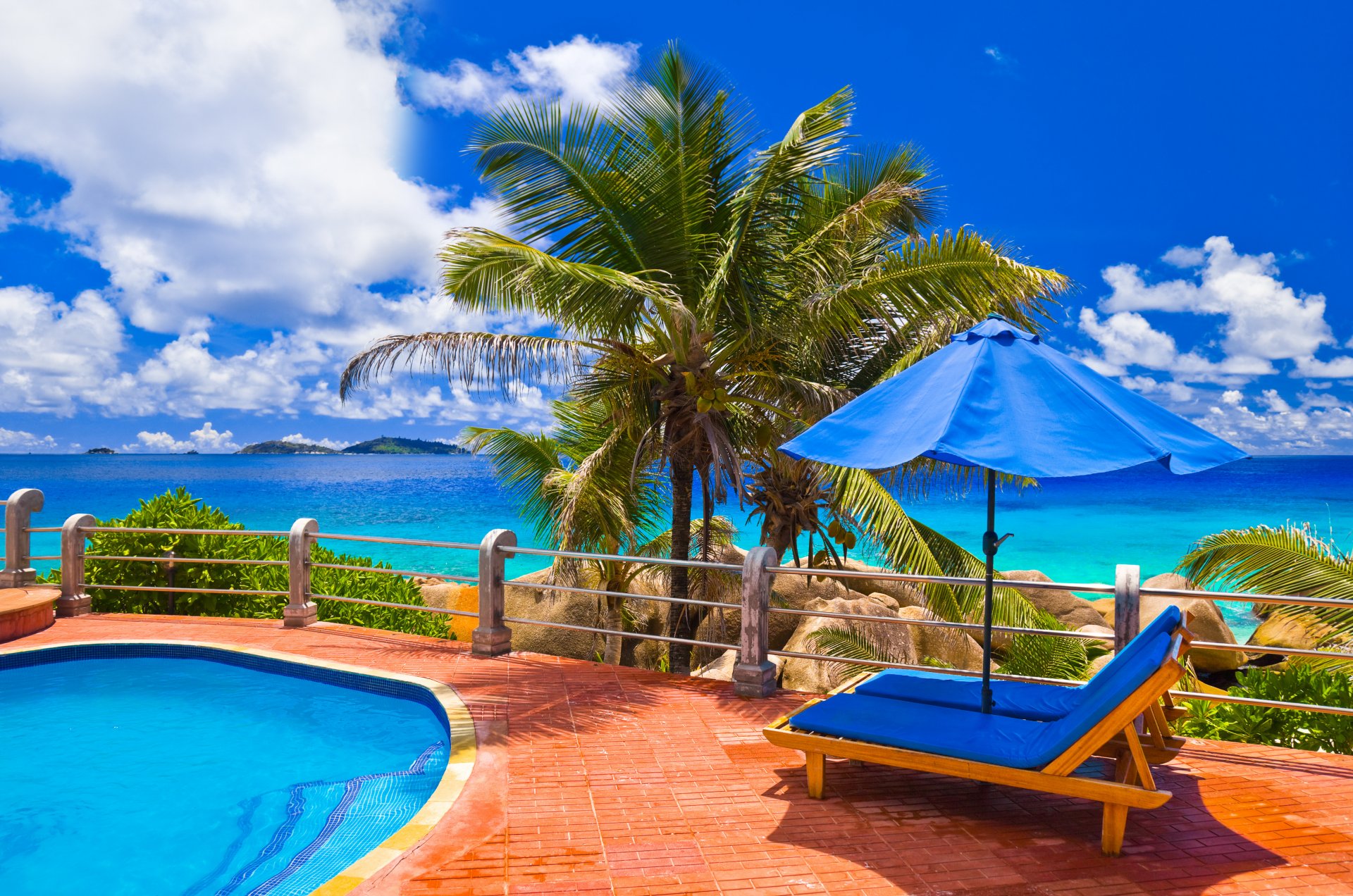 esotico natura mare oceano palme vista piscina relax