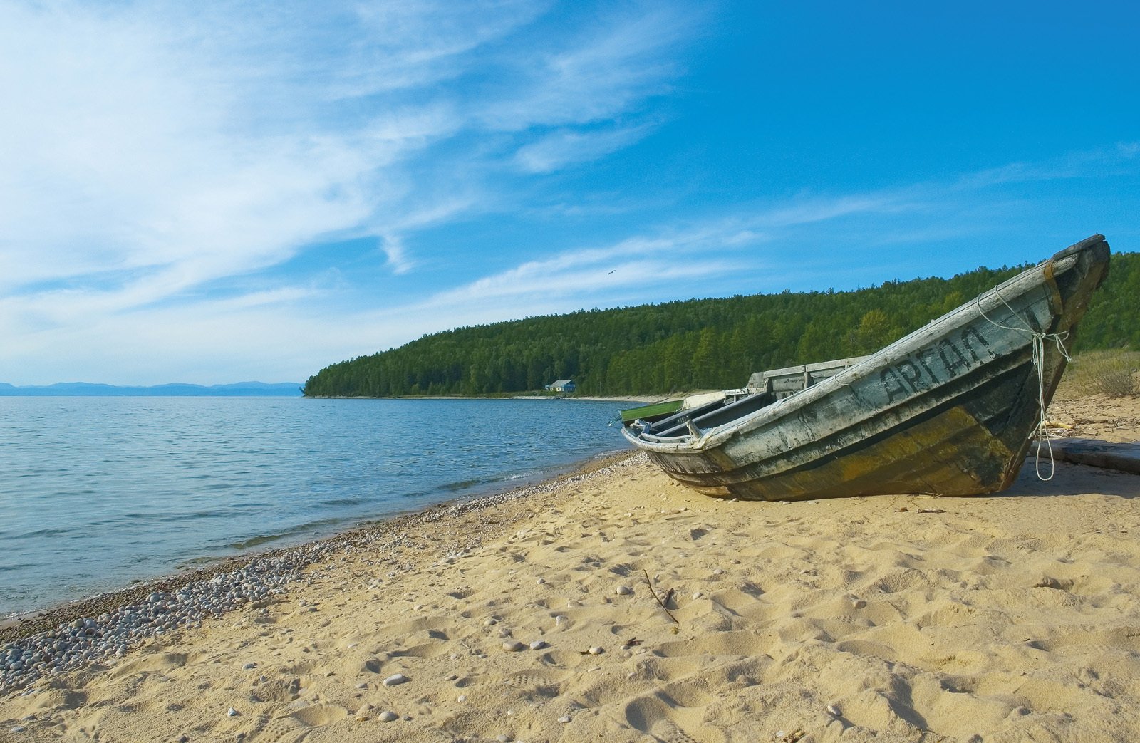 beach sand boat