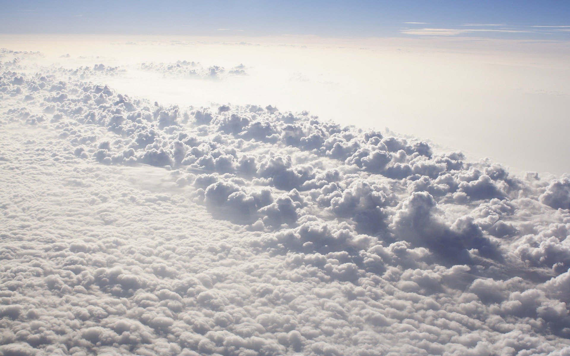 nuvole cielo bianco