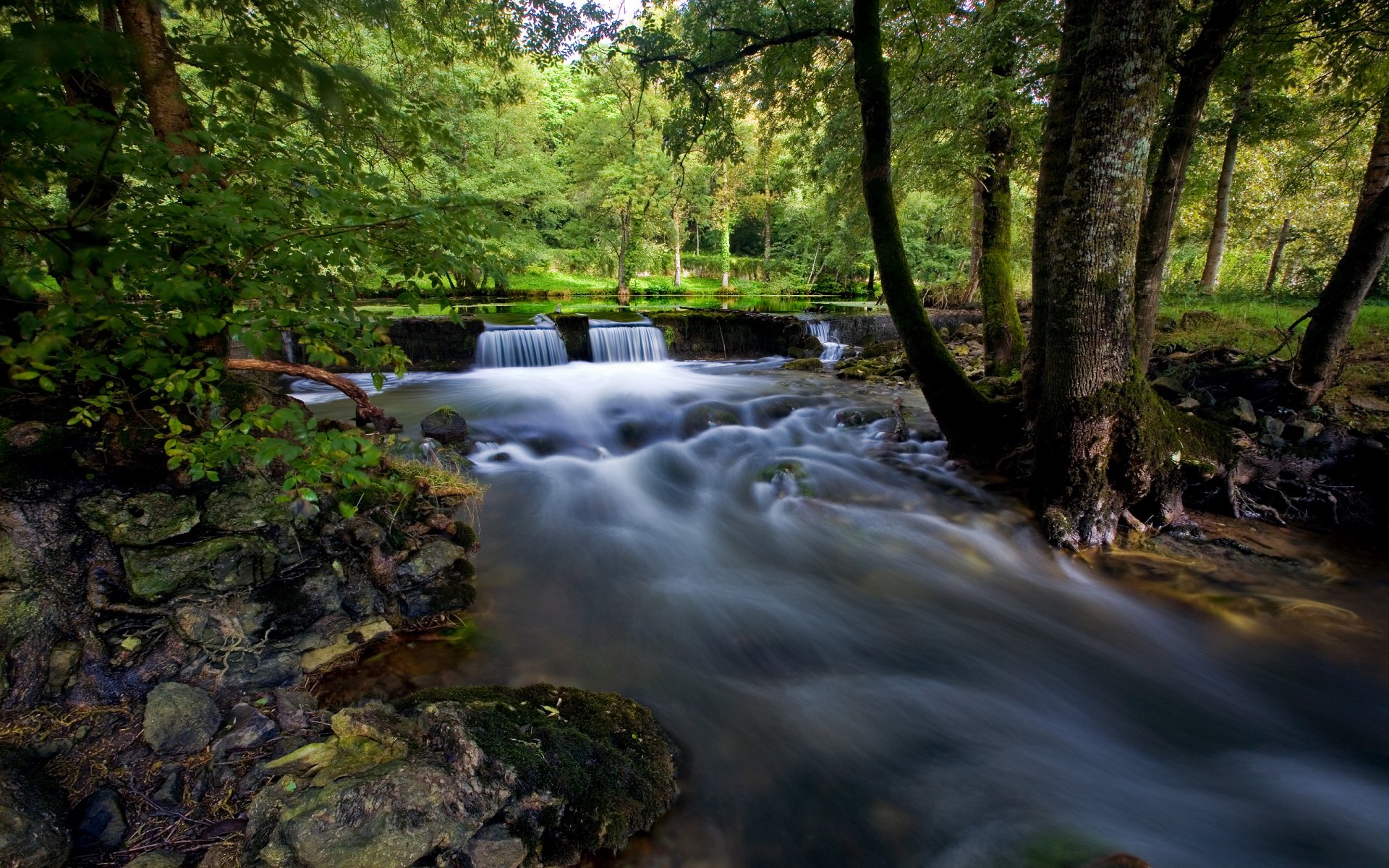 rivière cascade paysage