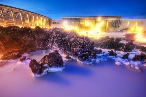 A fantastic place with huge boulders