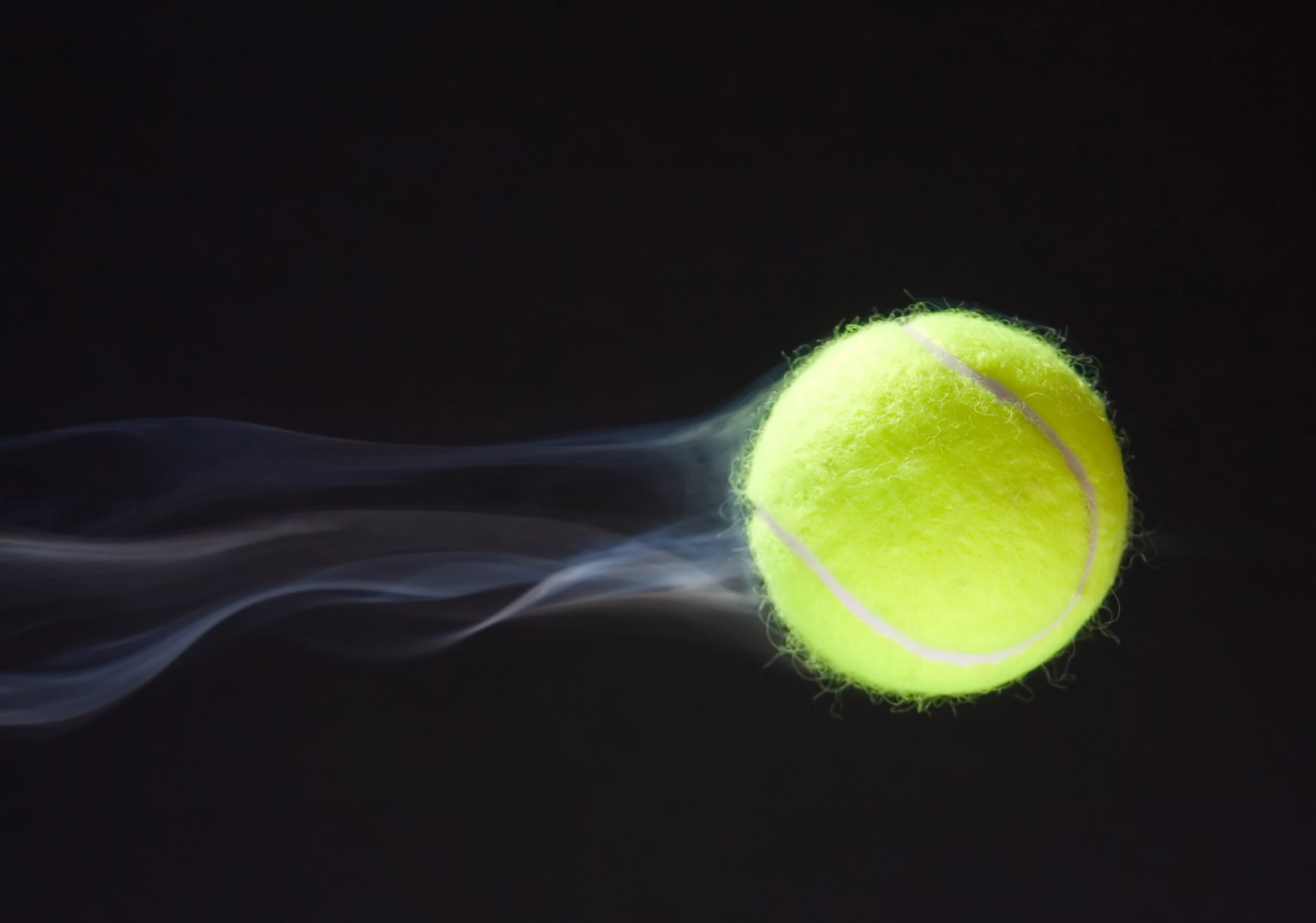 pelota de tenis tenis trayectoria vuelo bucle velocidad fondo azul oscuro macro fondo de pantalla