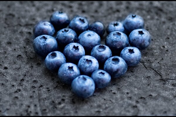 Les bleuets sont doublés en forme de coeur