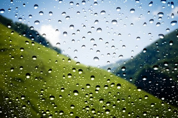 Disparo macro gotas en la ventana