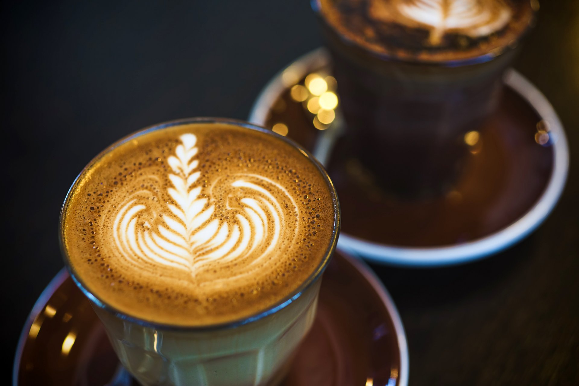 caffè bevanda bicchieri bicchieri schiuma modello macro luce