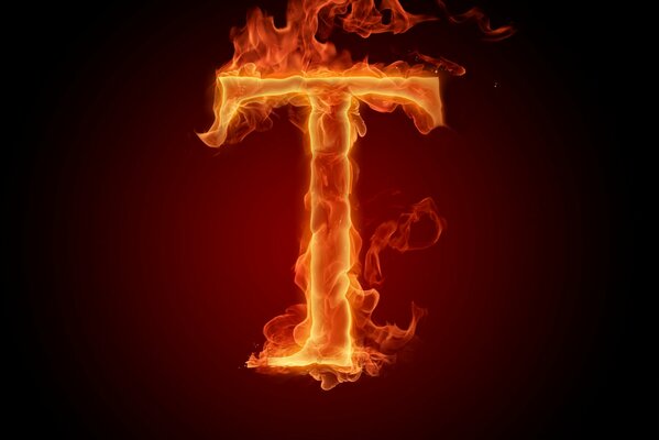 Der Buchstabe T steht in Flammen