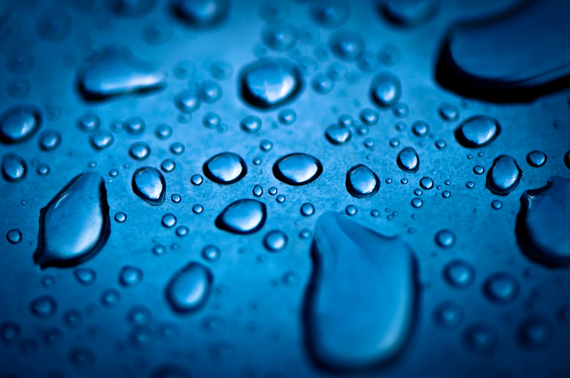 close up drops droplets blue black background wallpaper widescreen full screen hd wallpaper