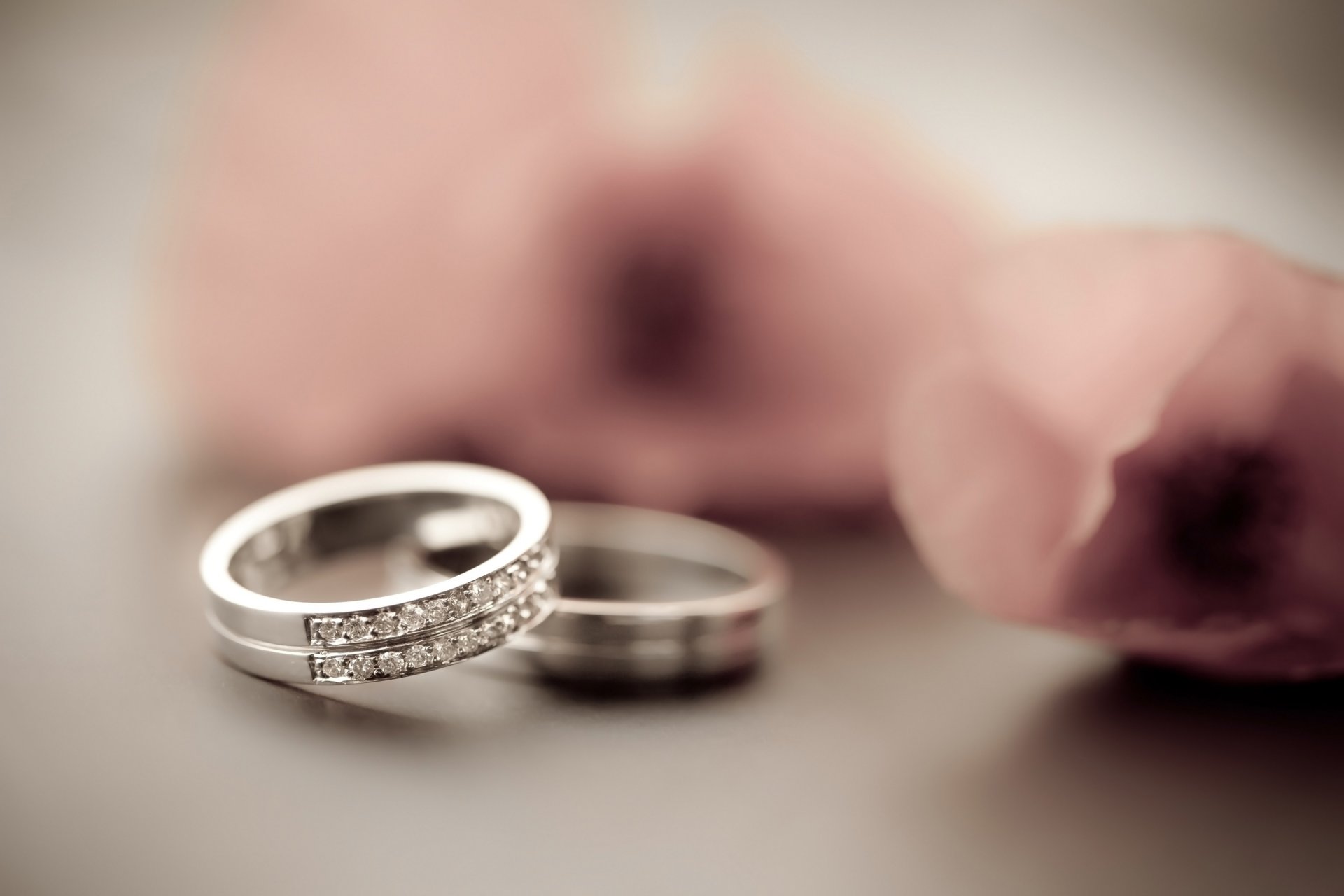 miscellaneous ring rings diamonds precious stones wedding rings flower blur background wallpaper widescreen full screen hd wallpapers fullscreen