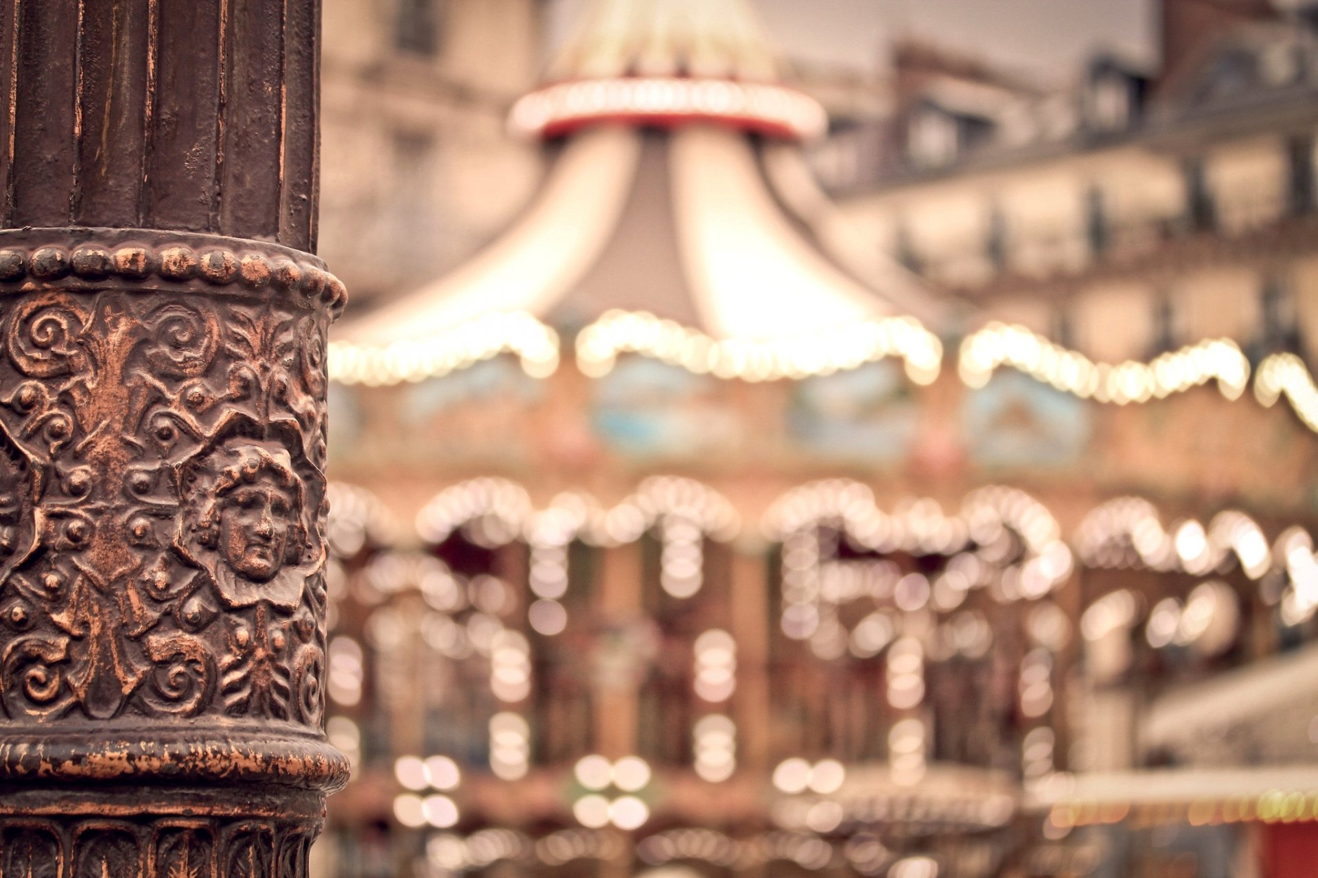 laterne karussell bokeh lichter unschärfe stadt paris frankreich