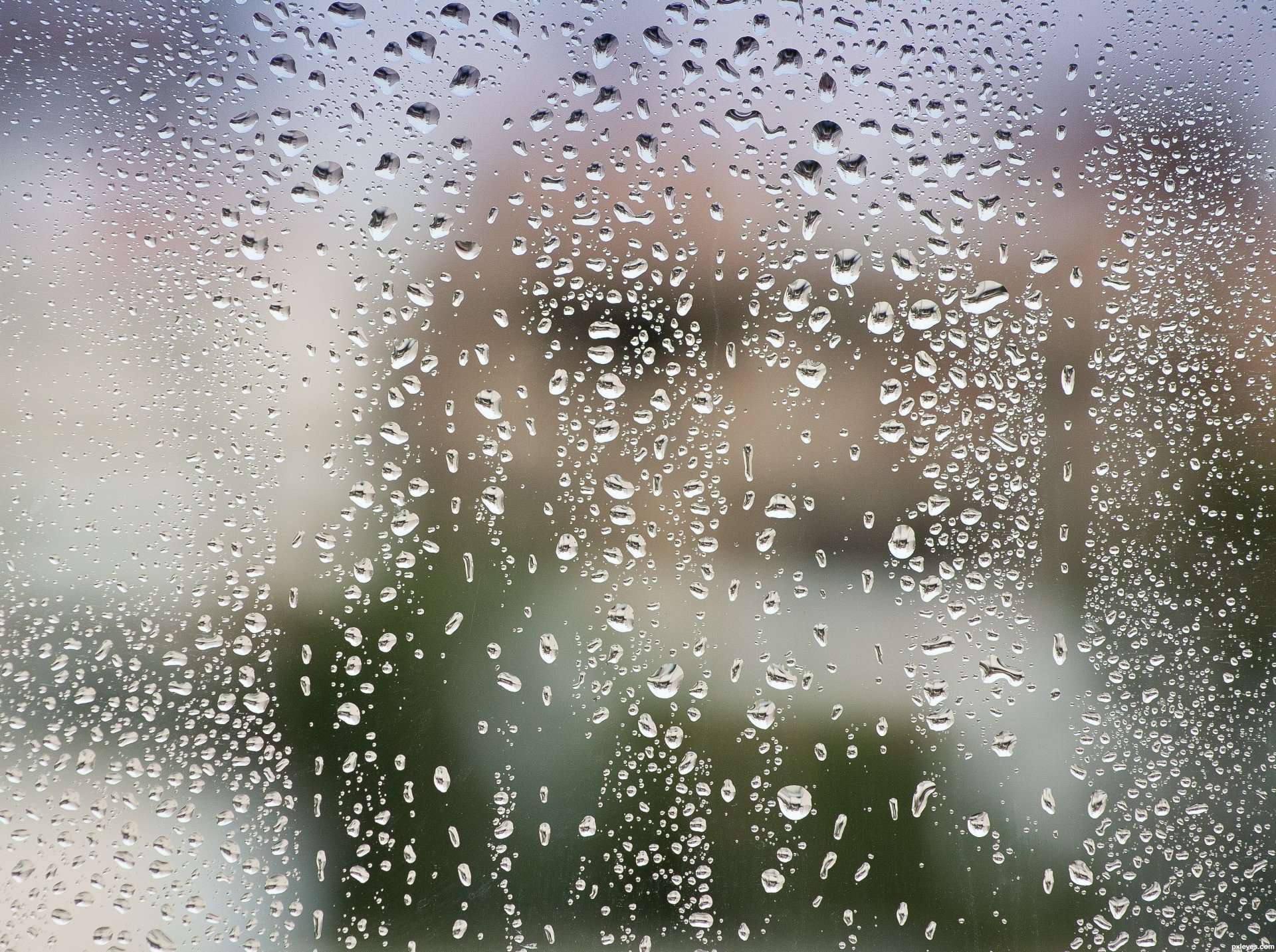 après la pluie verre eau gouttes macro