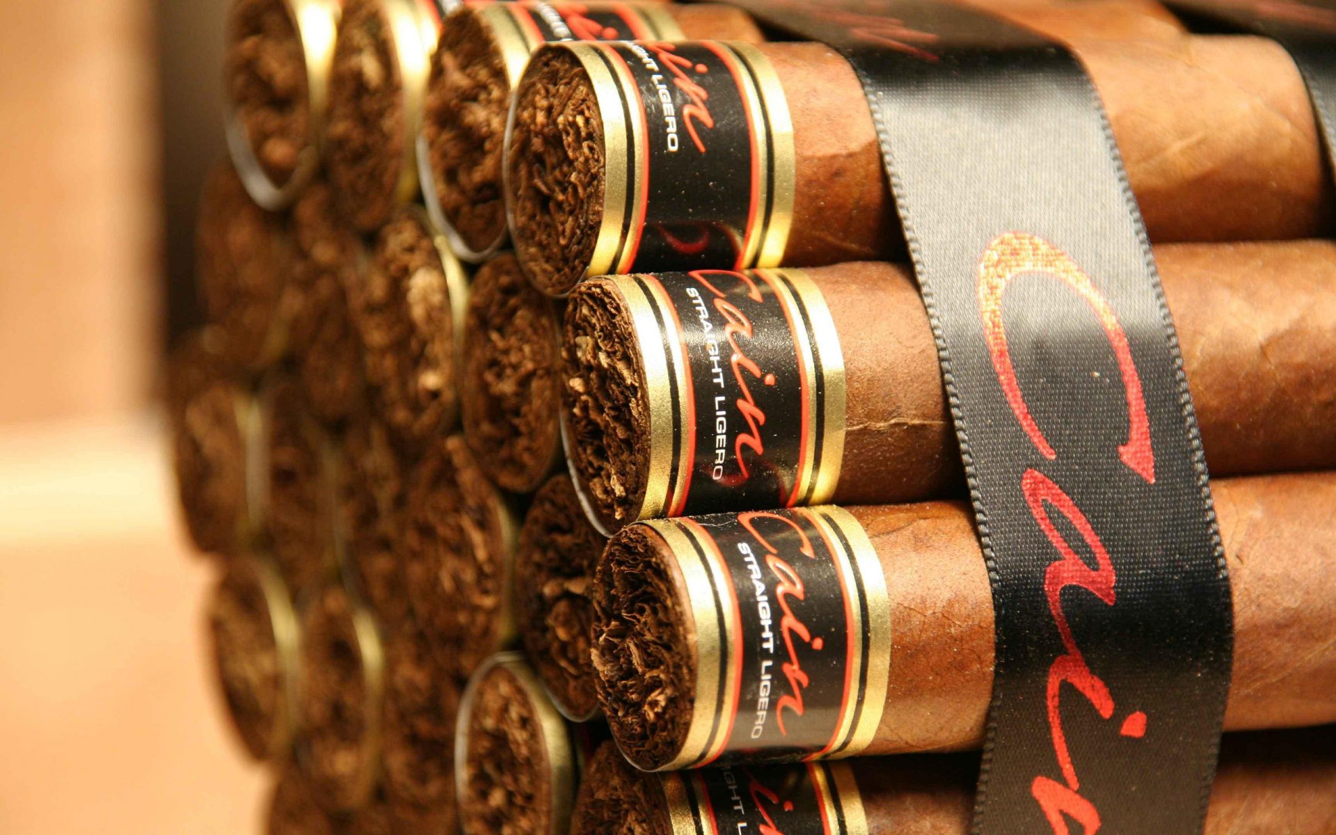 cigar packaging tobacco