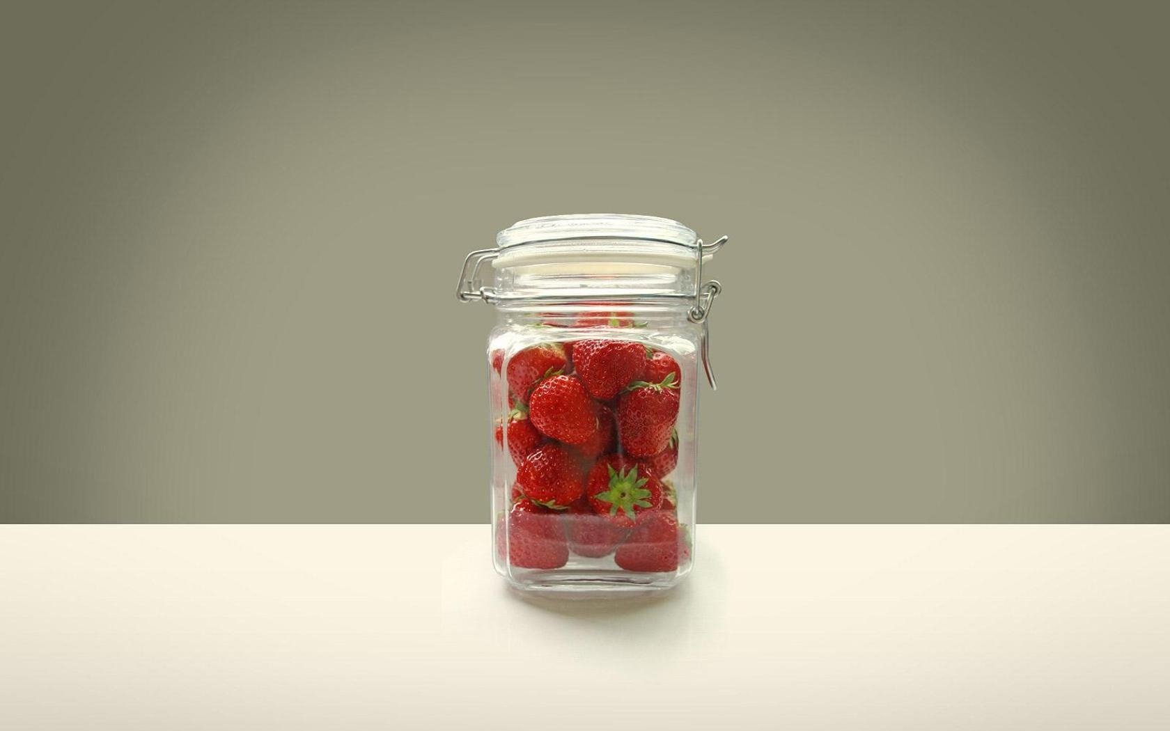 minimalisme table verre pot baies fruits vitamines fraises papier peint