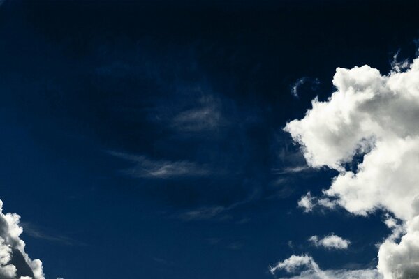 Endless sky covered with clouds