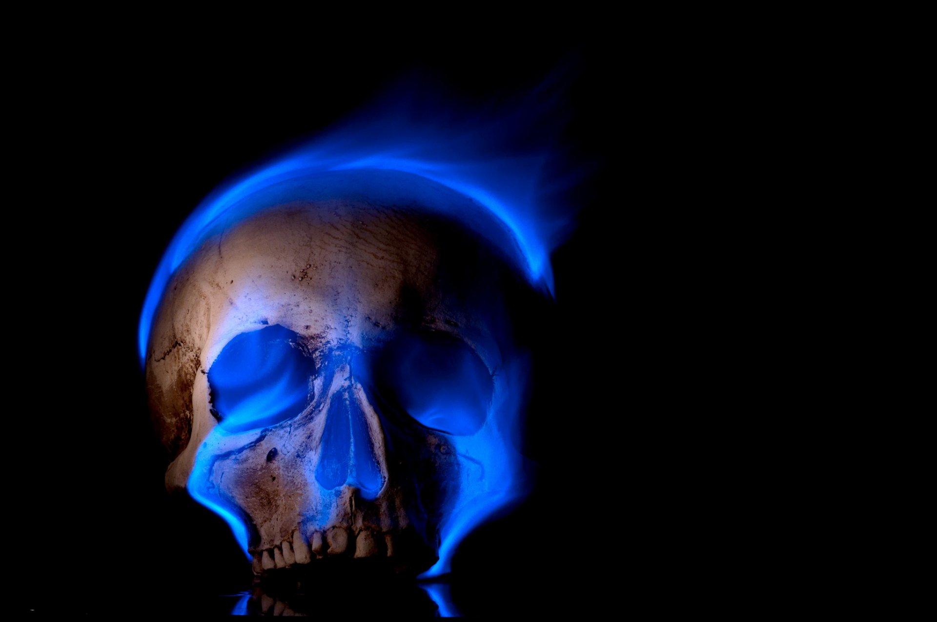 kull flame background