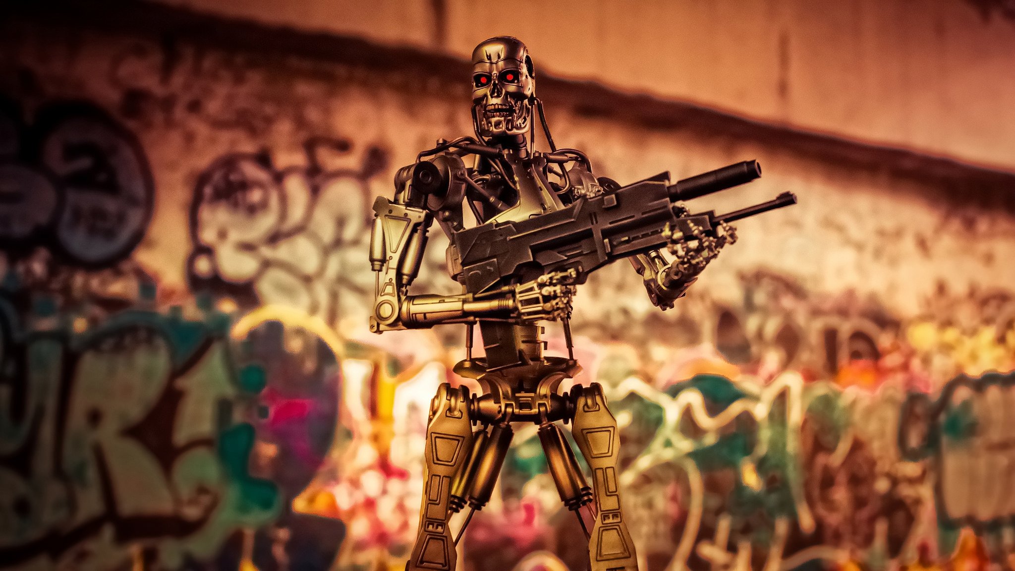 terminator robots t 800 toys statue background