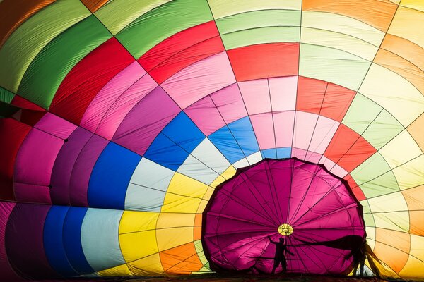 Großer mehrfarbiger Ballon