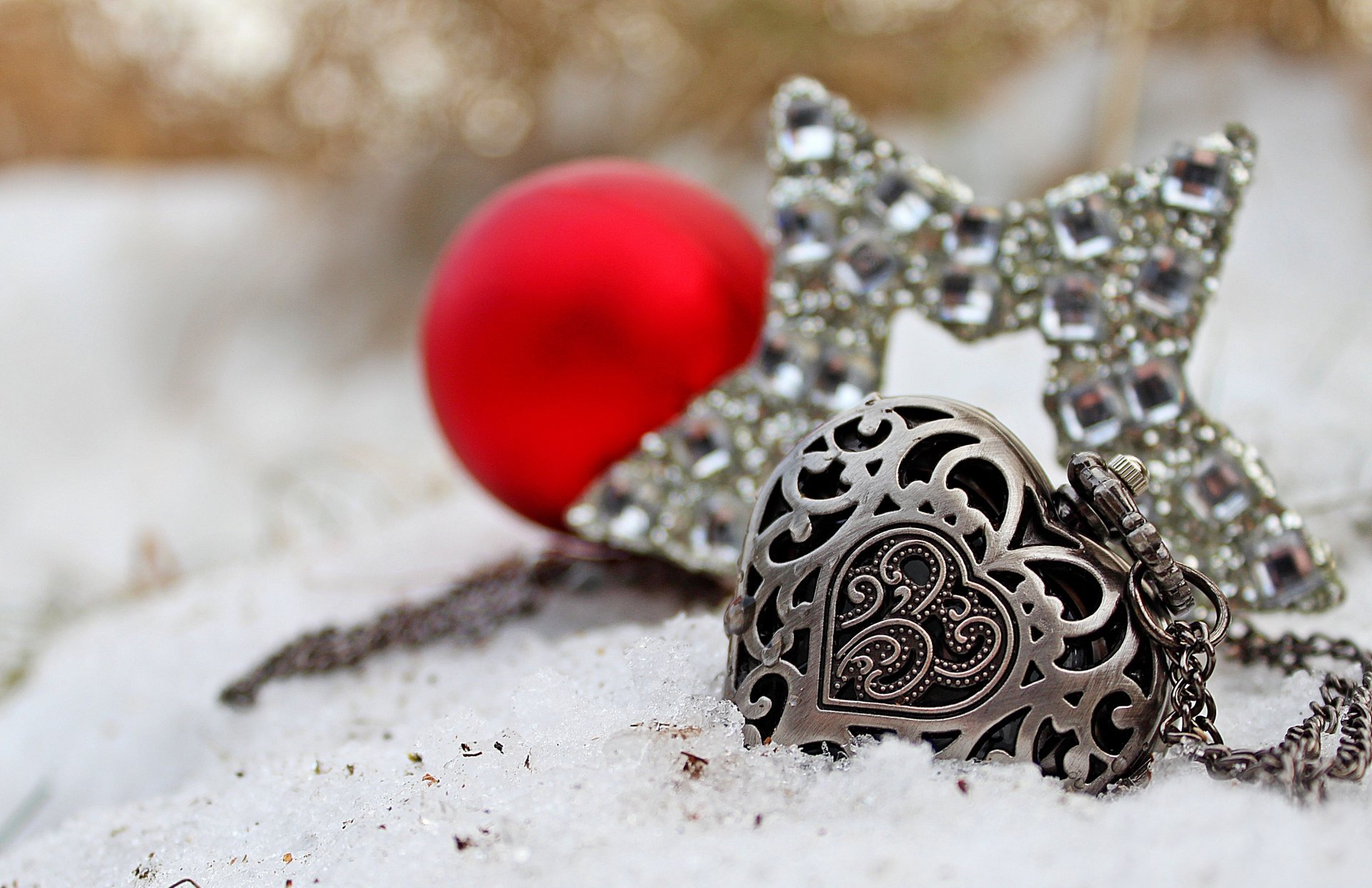coeur pendentif pendentif chaîne étoile boule rouge neige glace hiver