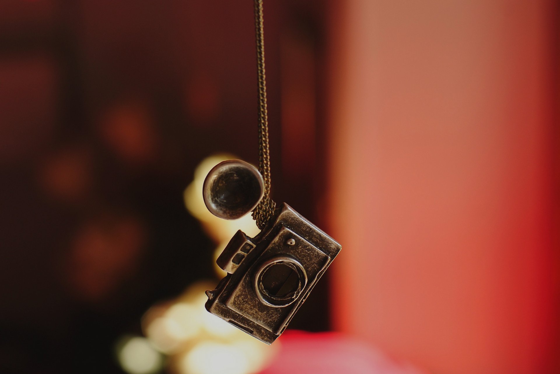 caméra pendentif chaîne