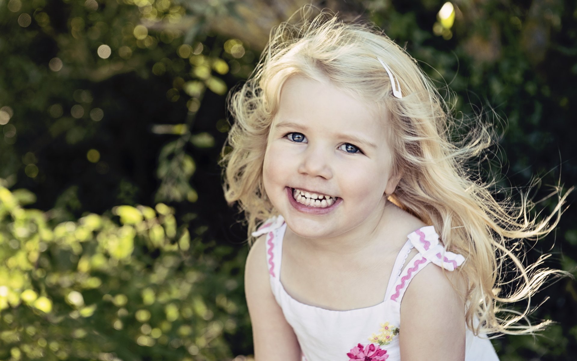 girl portrait smile