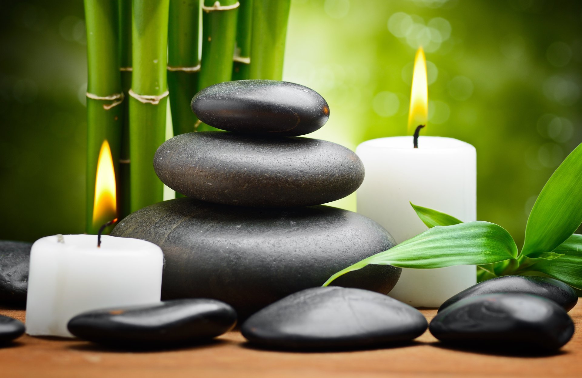 spa piedras hojas bambú