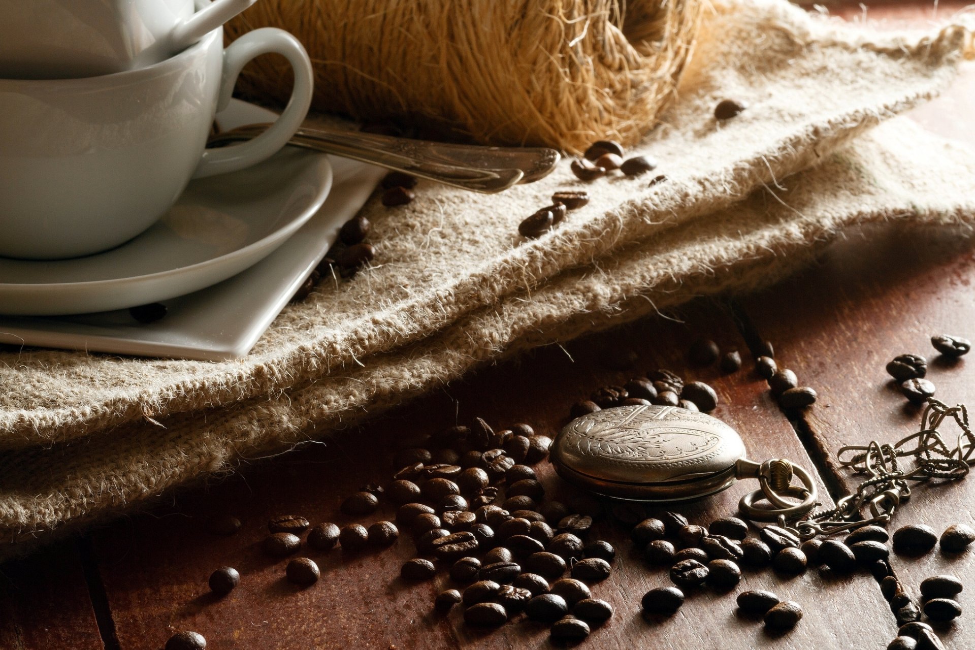 watches string coffee grain cups spoon table