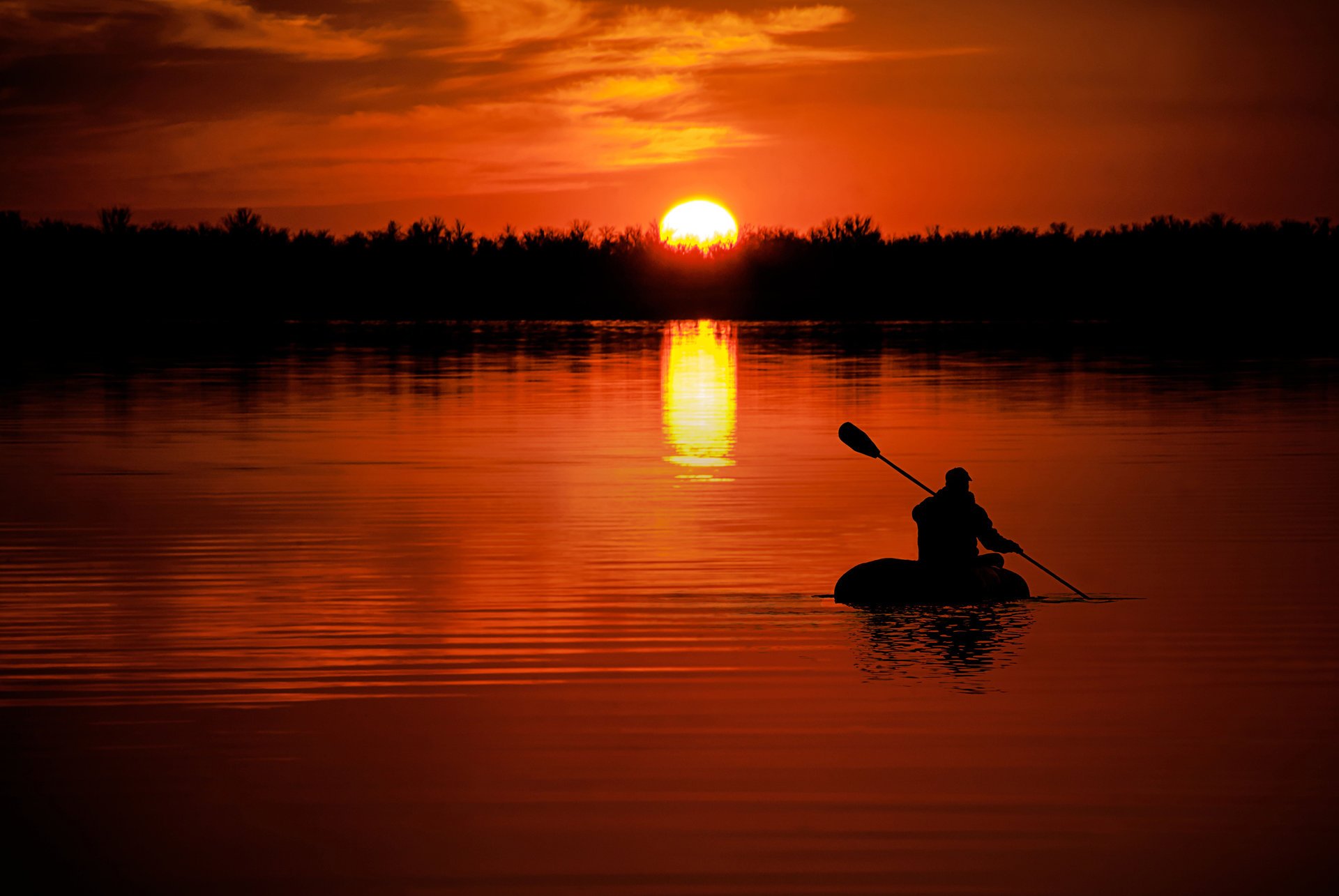 ilhouette man boat zodiac river the way destination target swim back nature night sunset beautiful background wallpaper