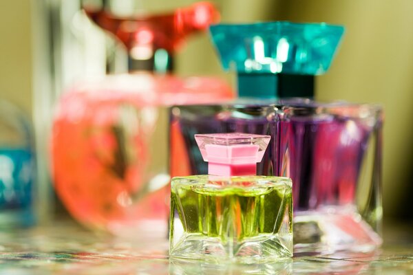 Dolce paradiso dei profumi. Profumo