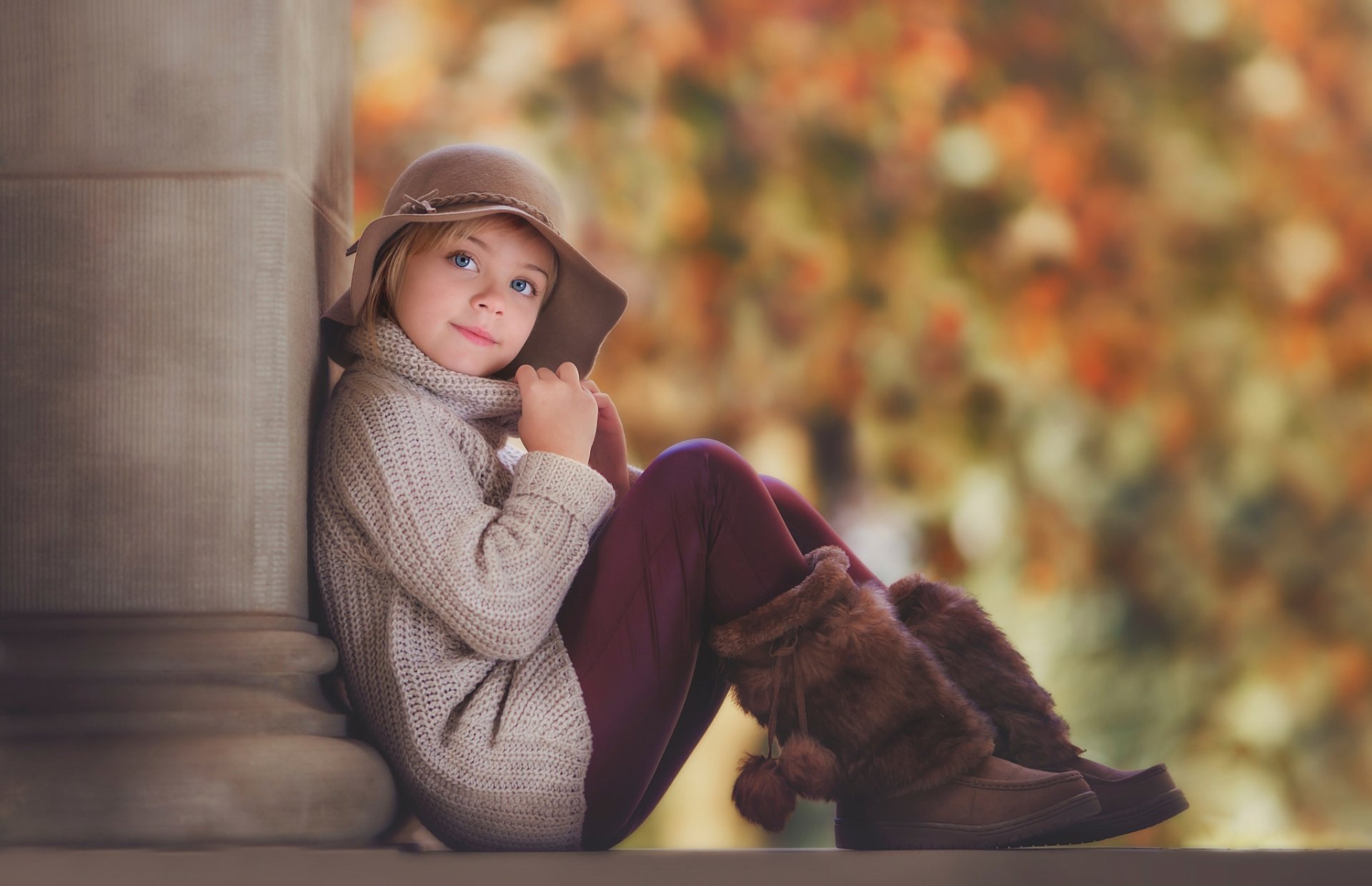 niña otoño retrato sombrero botas