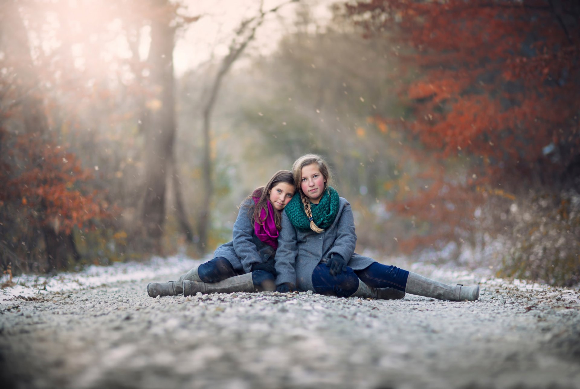 niñas carretera niños otoño nieve bokeh