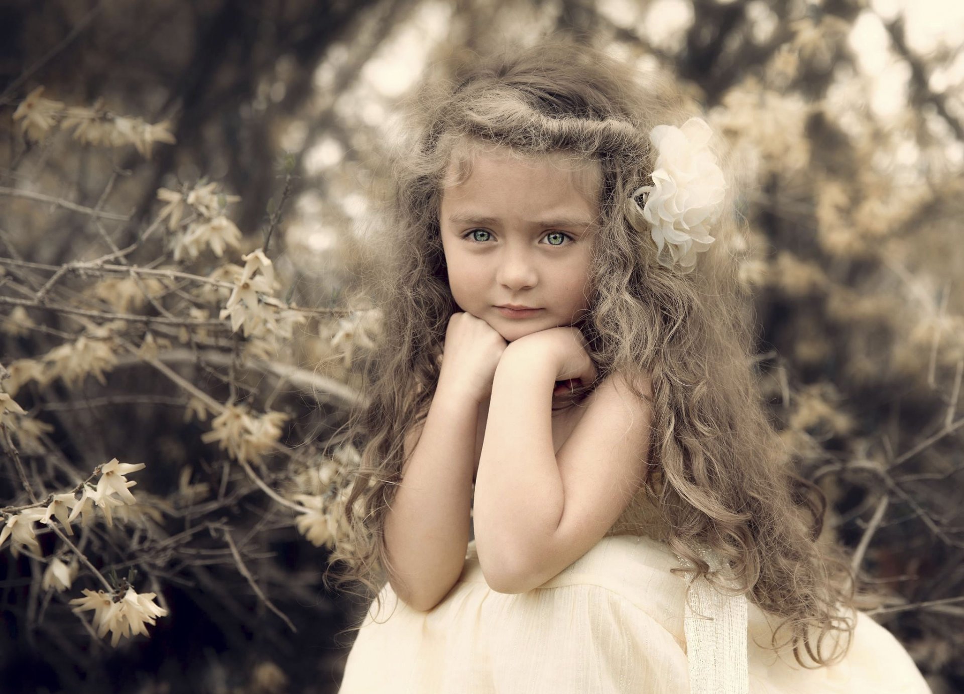 girl portrait curls lock