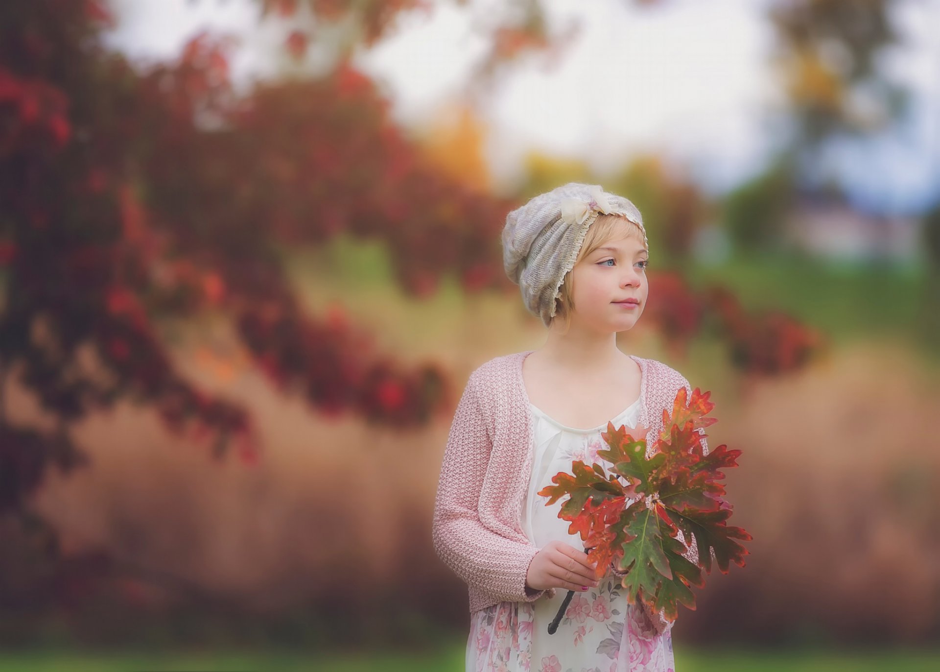 girl autumn portrait leaves bokeh