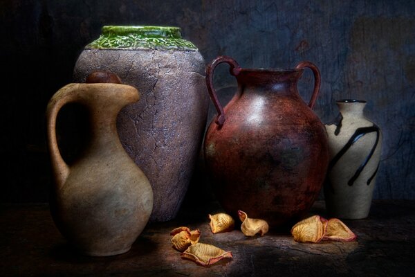 Jugs, vases, urns on the table