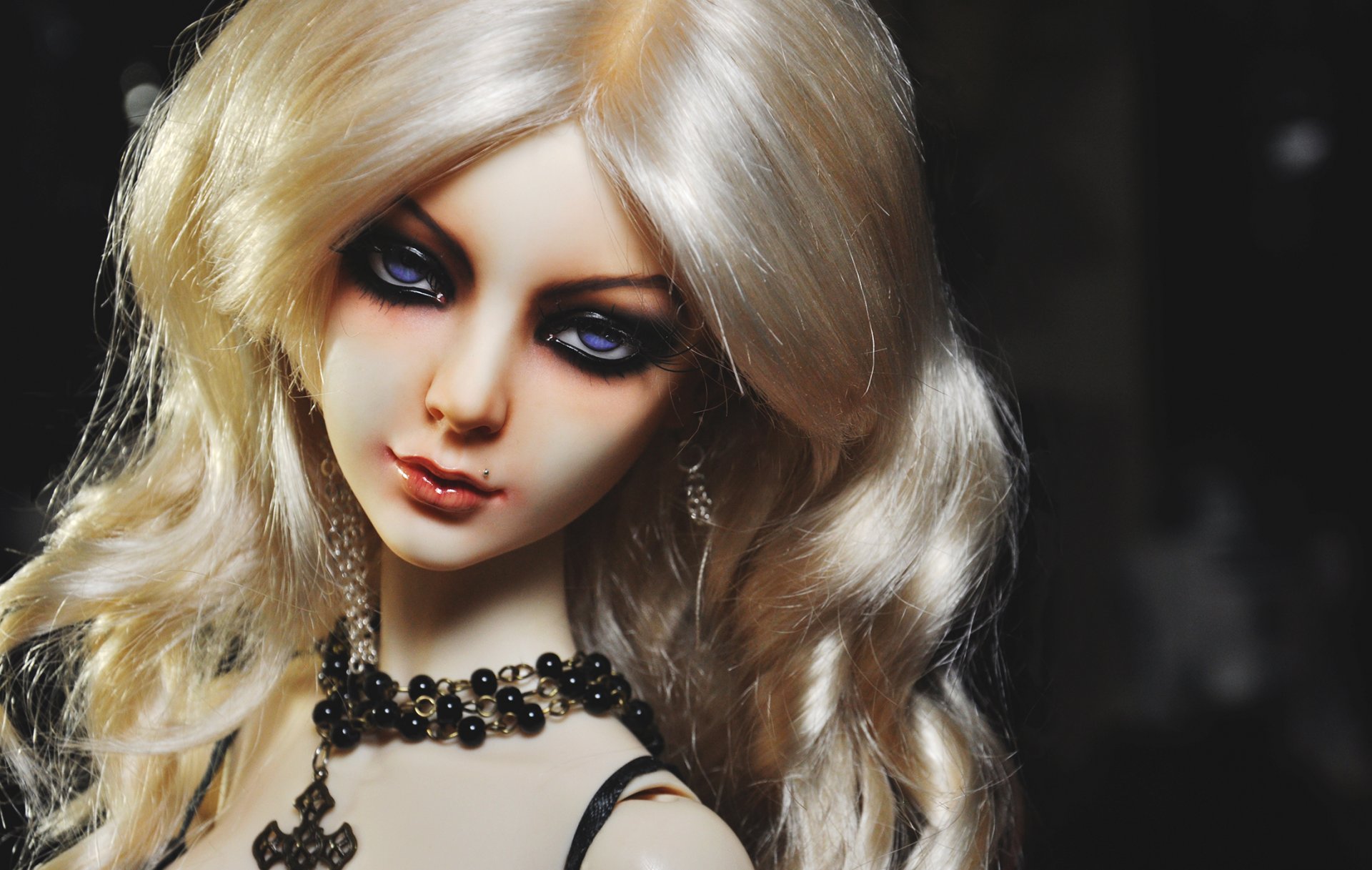 bjd doll girl blonde locks decoration view