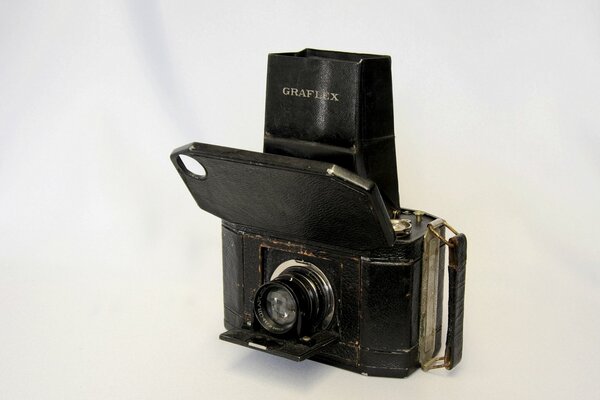 Appareil photo rétro avec objectif graflex